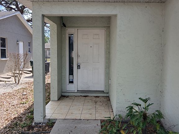 2nd image of 2436 23rd St