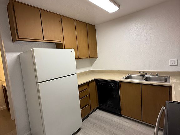 5th image of 6361 Bonham Cir
