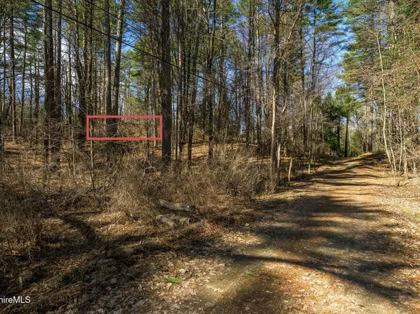 14 Partridge Way, Stockbridge, MA 01262