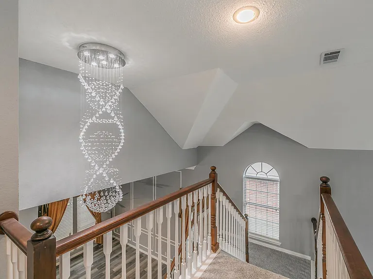 1619 Corvallis Trl — Photo 24