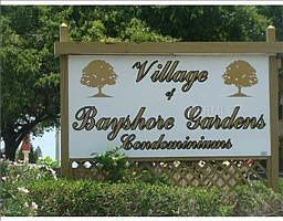 3rd image of 2431 Bayshore Gardens Pkwy APT 23