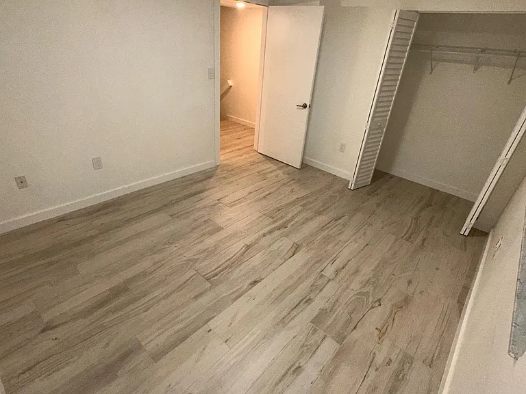 631 NW 82nd Ave #219 — Photo 5