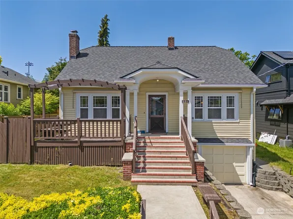531 26th Avenue, Seattle, WA 98122