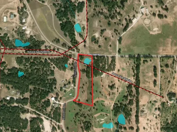 Nikki Trill Ln, Weatherford, TX 76088