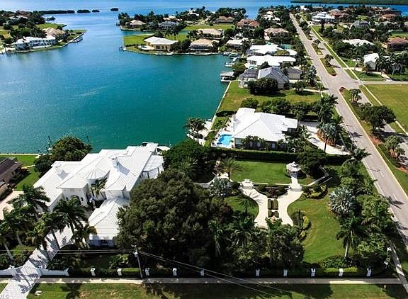 FRONT, GARDENS, BAY AND  CAXAMBAS PASS.