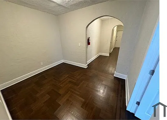 691 Elizabeth Ave #44 — Photo 2