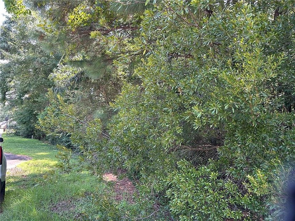 2nd image of 0 Sweetbriar Ln