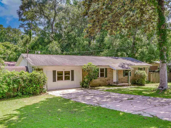 1606 Redwood Dr, Tallahassee, FL 32301