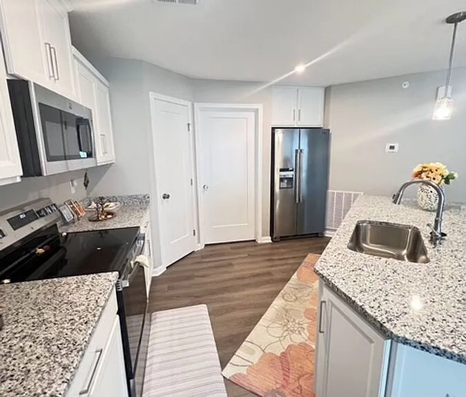 759 Walton Terrace Dr — Photo 9
