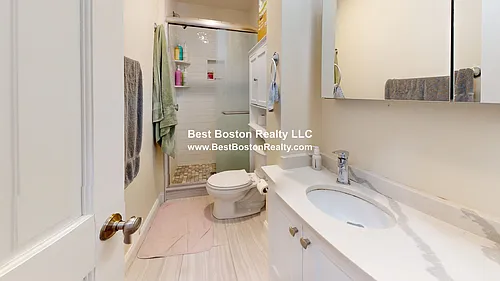 321 Hurley St #1 Photo 1