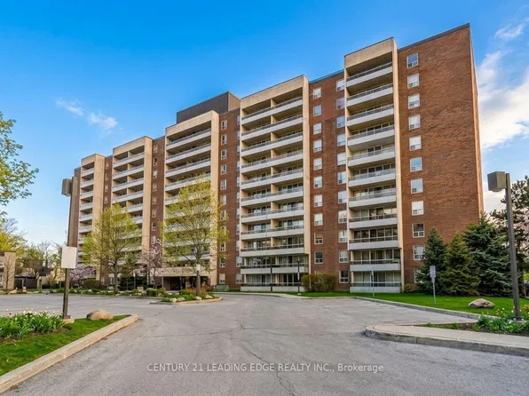 25 Four Winds Dr #604, Toronto, ON M3J 1K8