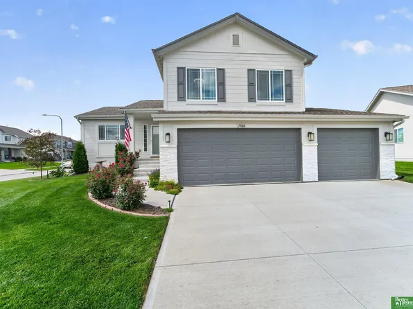 19868 Birch Ave, Gretna, NE 68028