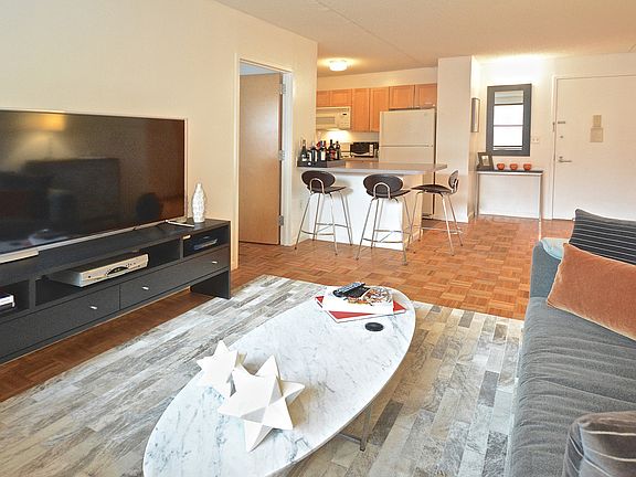 2nd image of 225 E 6th St APT 4M