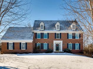 10921 Purdey Rd, Eden Prairie, MN 55347