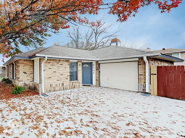 6702 Fire Hill Dr, Fort Worth, TX 76137