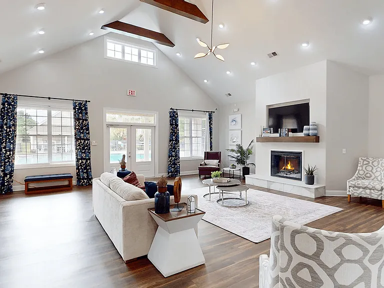 Stone Ridge Apartments — Photo 6