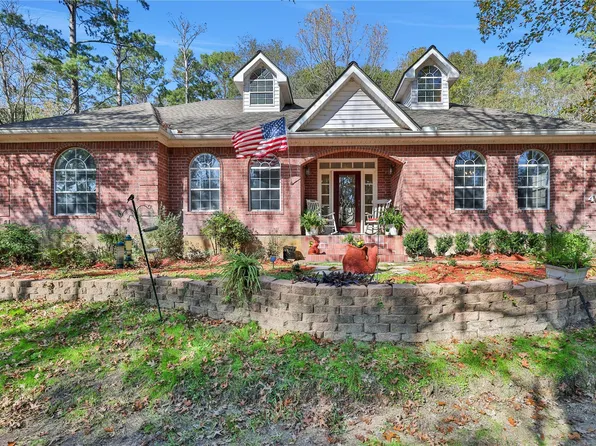 491 Wentworth Ln, Coldspring, TX 77331