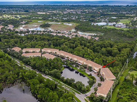 4th image of 12715 SE Old Cypress Dr #6901