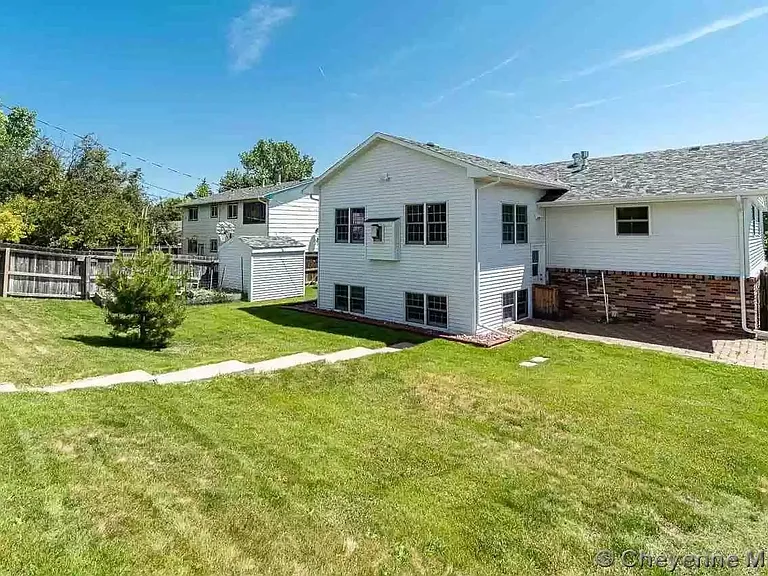 7202 Willshire Blvd — Photo 12