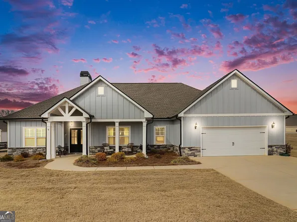 9 Union St, Newnan, GA 30263