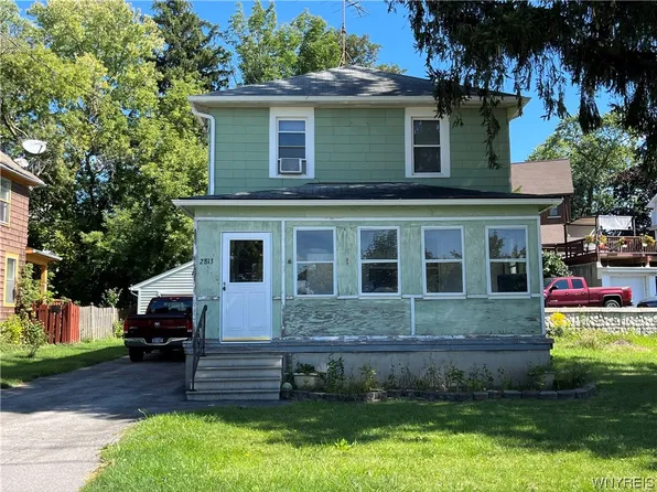 2813 Whirlpool St, Niagara Falls, NY 14305