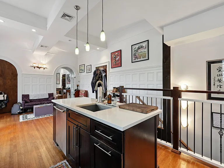 591 Orange St #1 — Photo 11