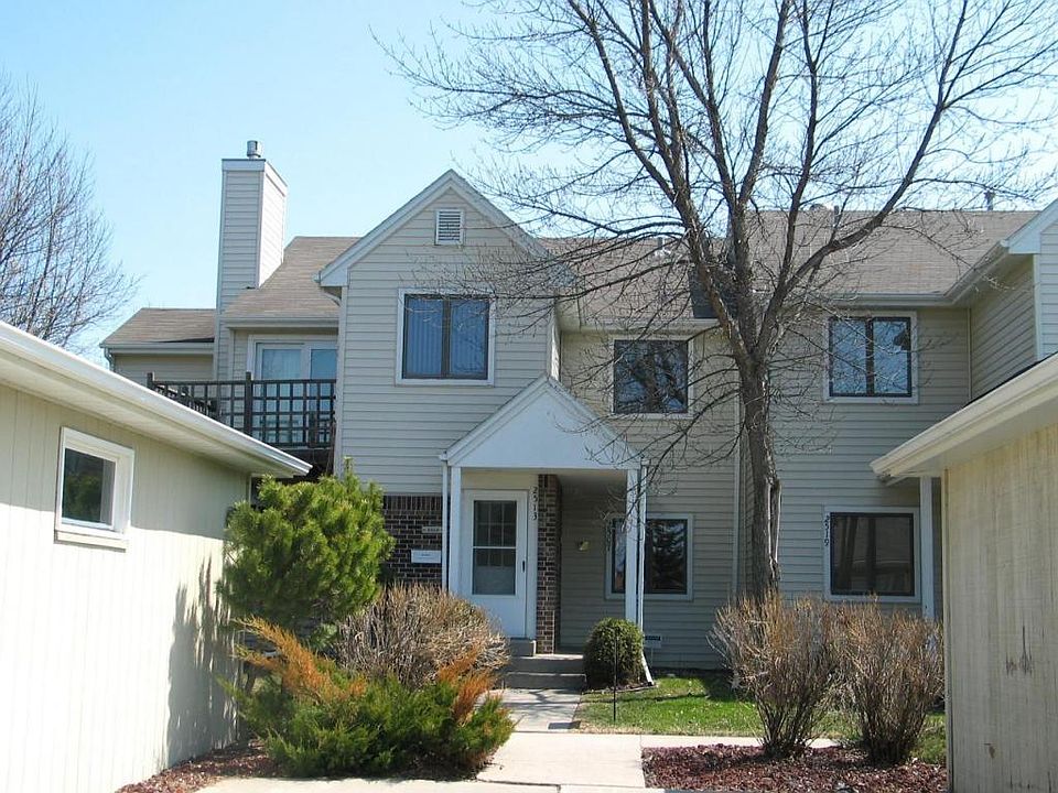 1st image of 2507 11th Ave S #1