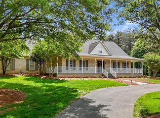 7925 Baux Mountain Rd, Germanton, NC 27019