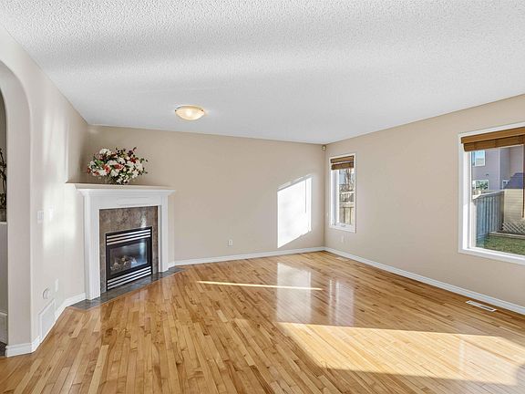 3rd image of 1263 McAllister Way SW