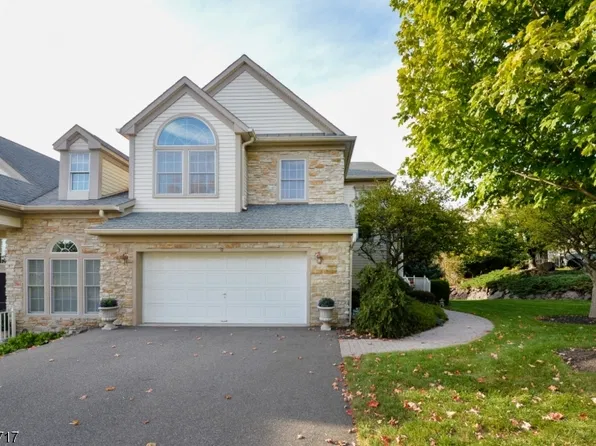 12 Skyview Dr #12, North Haledon Boro, NJ 07508