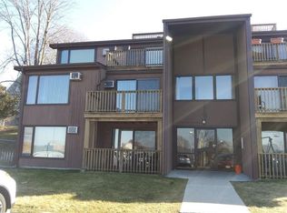 68 Prospect St APT D, Fall River, MA 02720