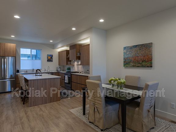 4th image of 1541 E Talo Ct