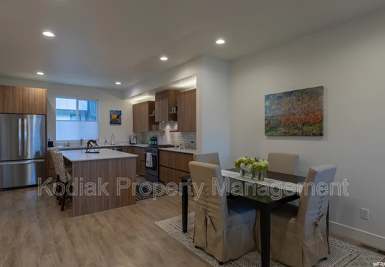 1541 E Talo Ct — Photo 4