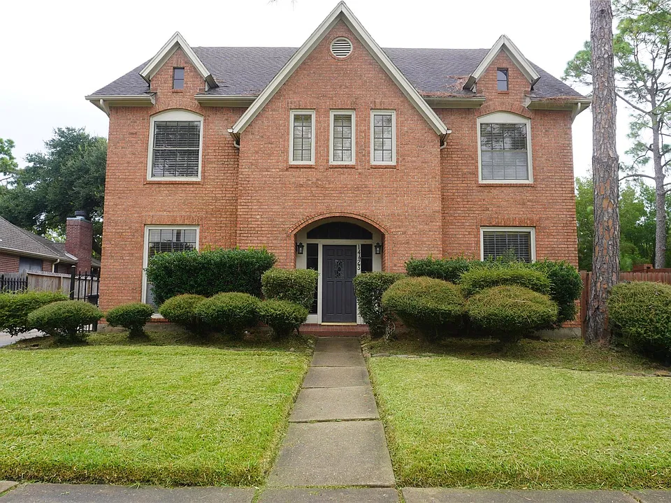 14423 Redbud Valley Trl
