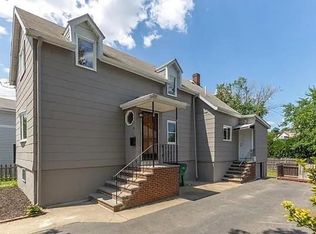 73 Waterhill St, Lynn, MA 01905