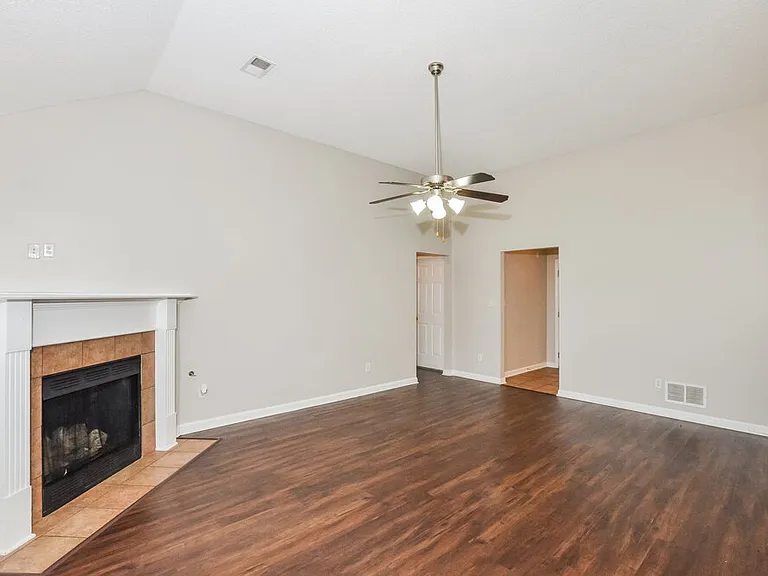 9150 Tahoe Dr — Photo 5