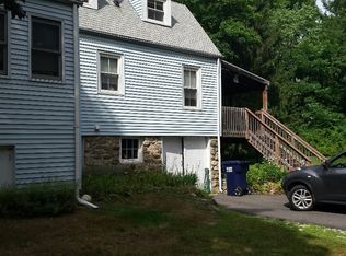 63 Cottage St, Amherst, MA 01002