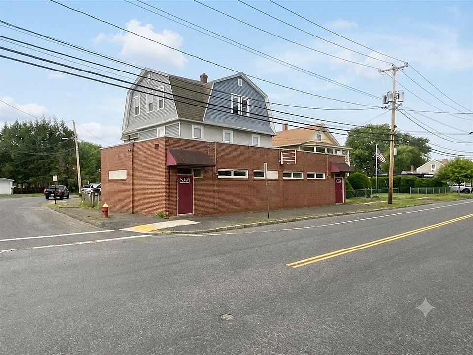 1st image of 182 Chicopee St