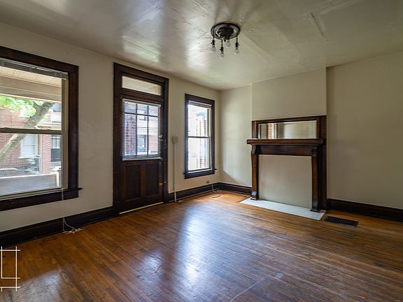 4th image of 2188-2194 N High St #8