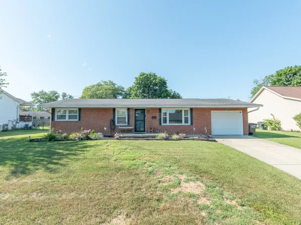 2727 Orchard Ln, Columbus, IN 47201