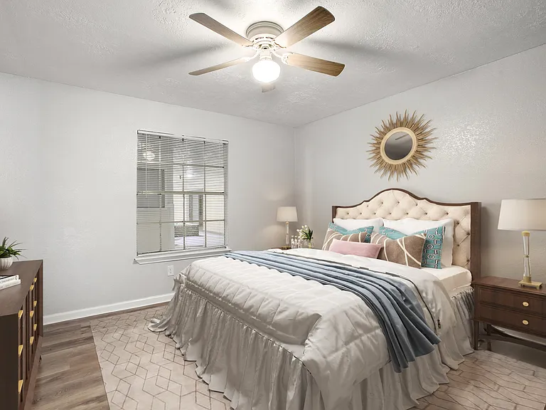 Casa Grande Apartments — Photo 24