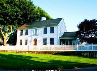 110 N Cove Rd, Old Saybrook, CT 06475