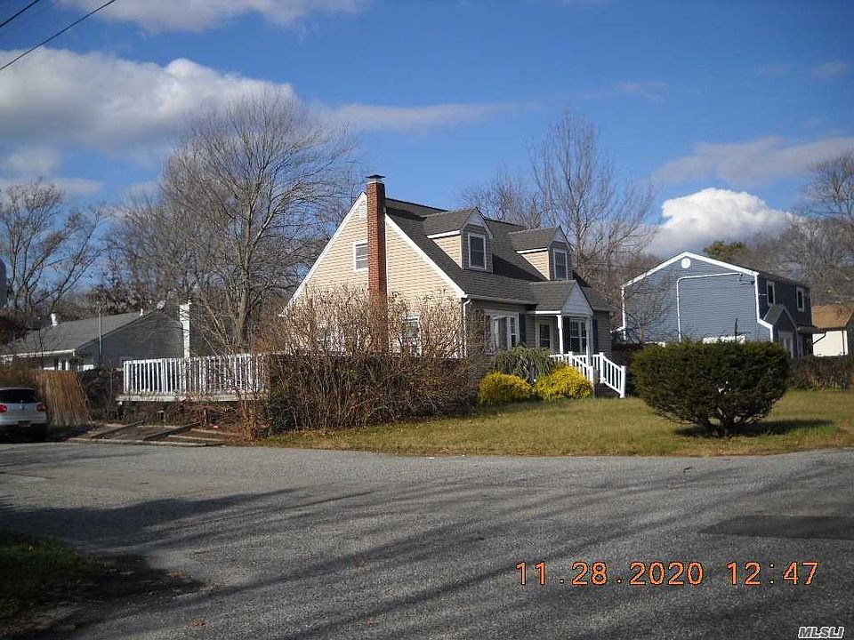 2nd image of 160 Truberg Ave