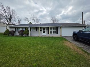 6131 Ridgeway Dr, Bedford Heights, OH
