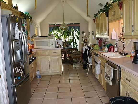2nd image of 1412 Mantlebrook Dr