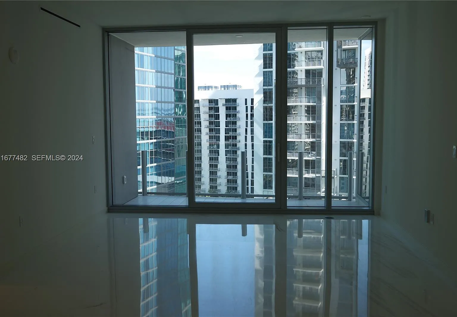 2 bed, 2.5 bath, $12,900 — Photo 4