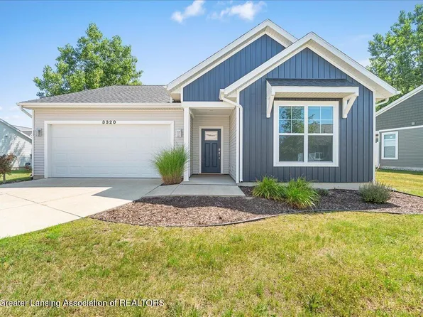 3320 Hamlet Cir #7, East Lansing, MI 48823