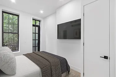 Rented by Platinum Properties