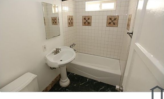 1st image of 6944 La Tijera Blvd
