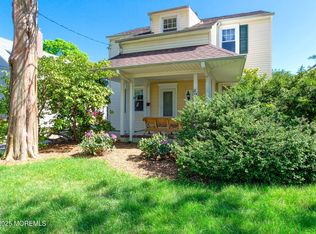 204 Monroe Ave, Spring Lake, NJ 07762